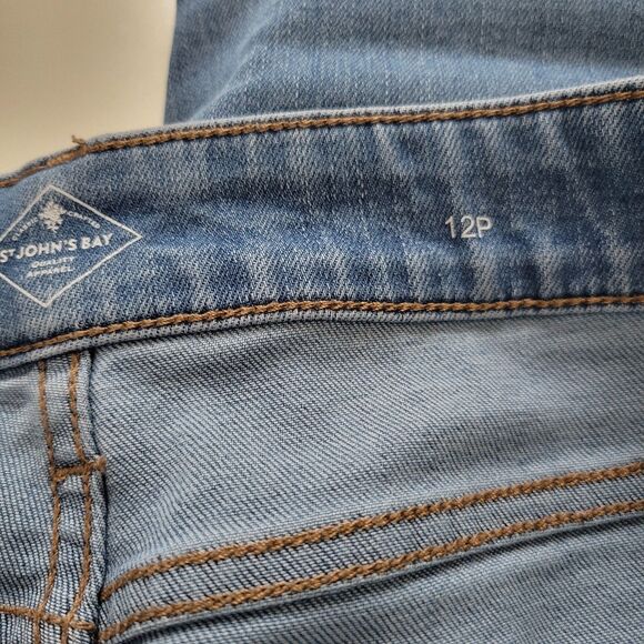 St. John's Bay Light Wash Straight Leg Whisker Faded Jeans Size 12 Petite - Picture 8 of 10